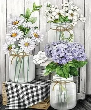 Flores blancas en jarros